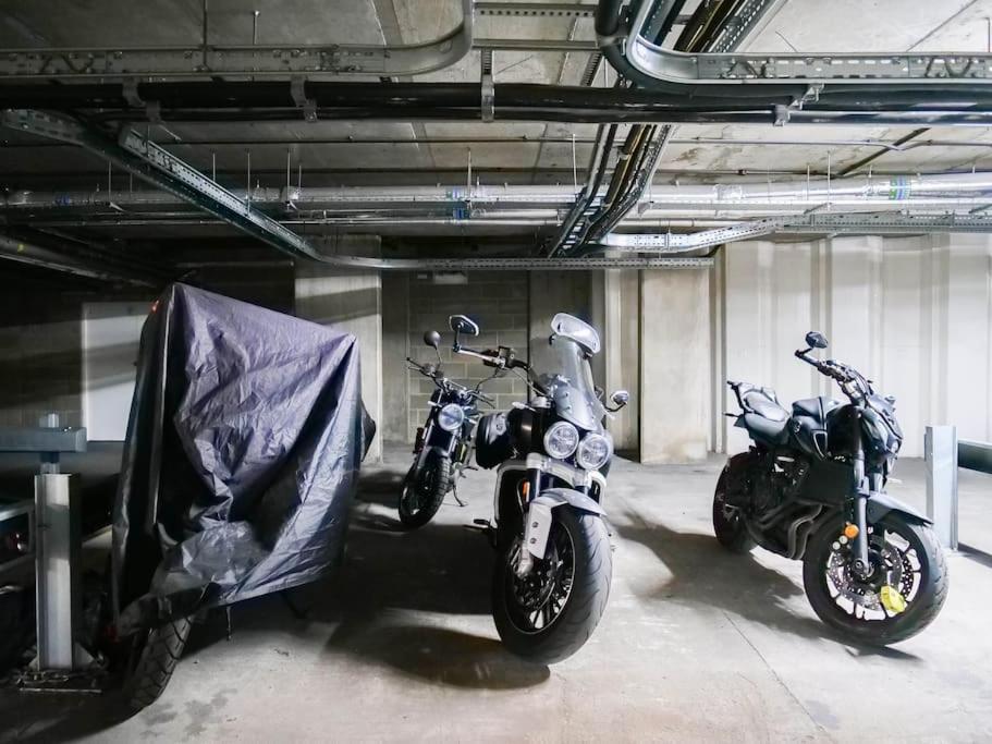 Stylish Urban Sanctuary With Parking Apartman London Kültér fotó